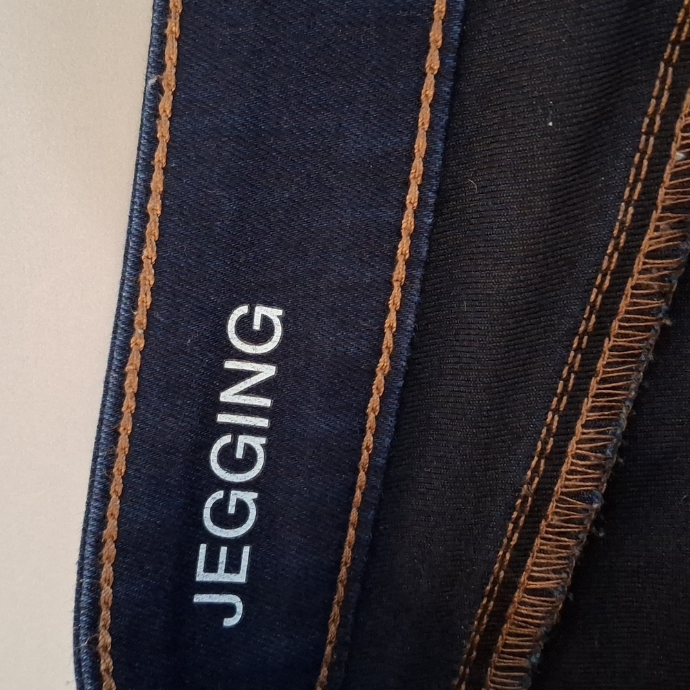 Classic Dark Blue Women's Denim Jeggings - Picture 6 of 7